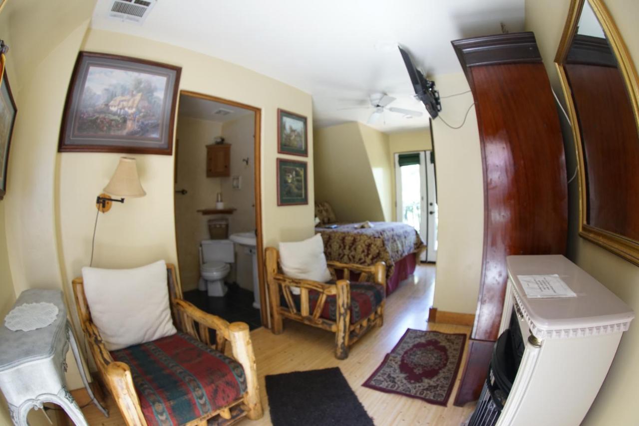 Fleur De Lac Europeran Inn Lake Arrowhead Exteriör bild