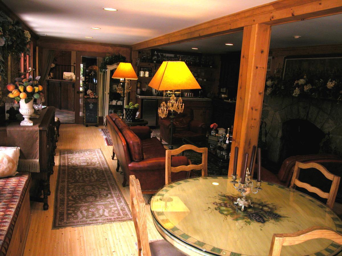 Fleur De Lac Europeran Inn Lake Arrowhead Exteriör bild